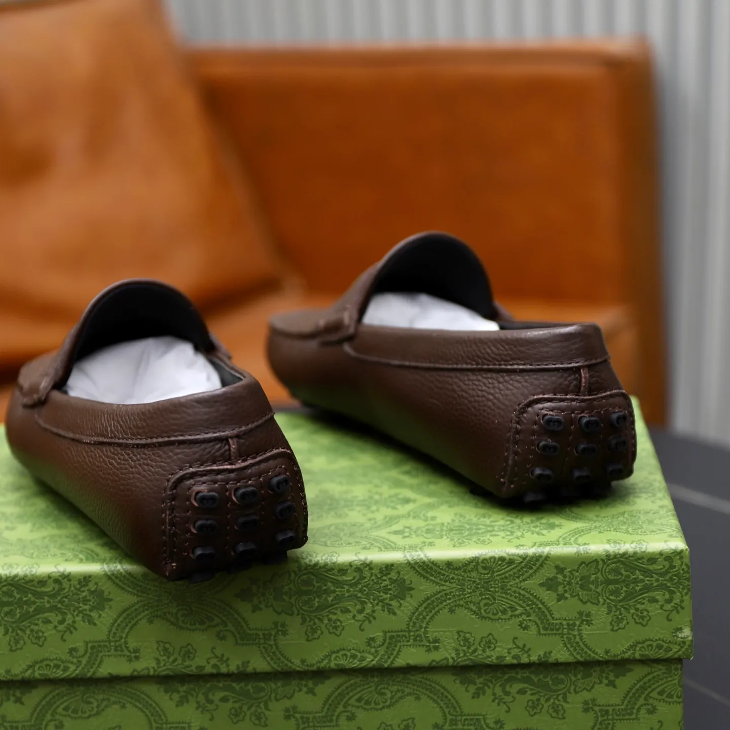 Ex-factory price: 460💰[GUCCI] Gucci ⚠️High-end men’s driving and pedal series ⚠️38-44 (customized for 45) ⚠️All original cowhide leather! Thick and soft! Made entirely of calfskin lining! Rubber sheet anti-slip beanie sole! Three-dimensional package technology! Fashionable and classic! Handicrafts! Original high quality! Feel free to compare!